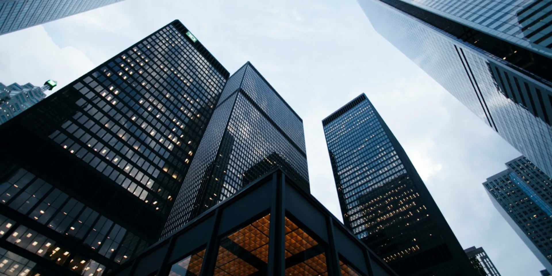 "Climate and business law"
